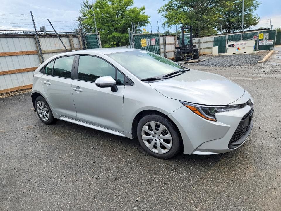2026 TOYOTA COROLLA LE 4