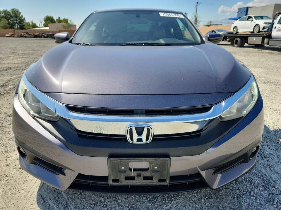 2018 HONDA CIVIC EX 5