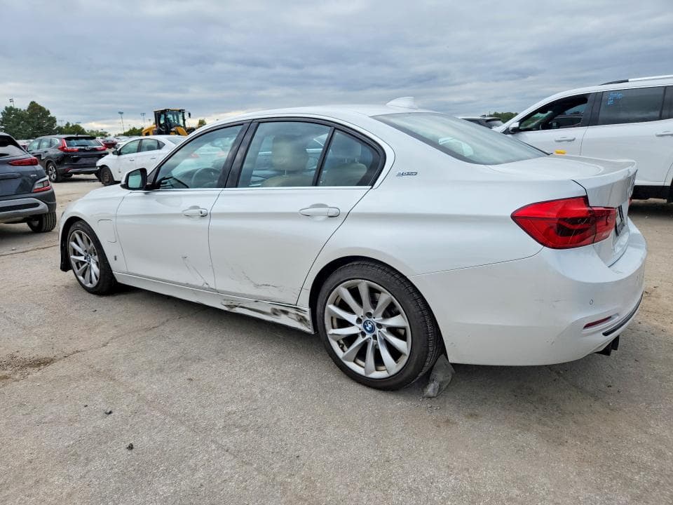 2017 BMW 330E 2