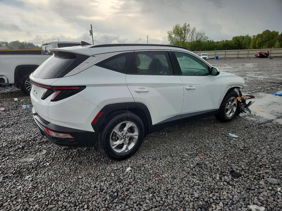 2022 HYUNDAI TUCSON SEL 3