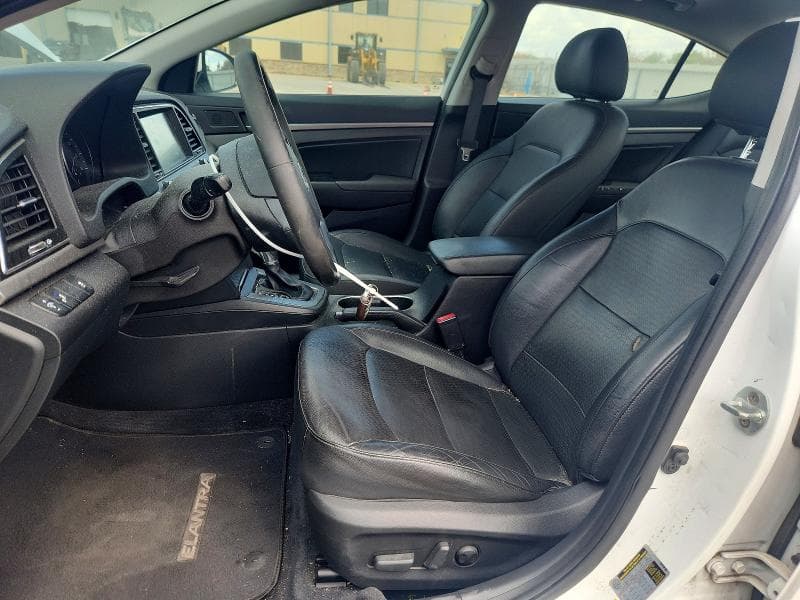 2017 HYUNDAI ELANTRA LIMITED 7