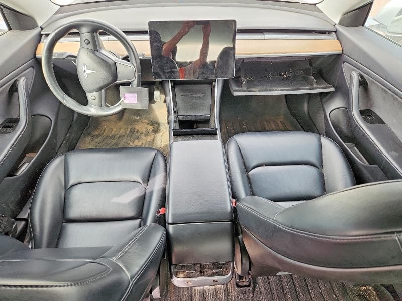 2019 TESLA MODEL 3 8