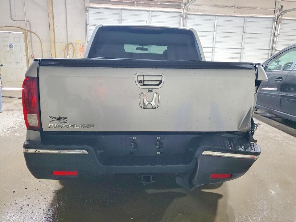 2017 HONDA RIDGELINE RTL 6