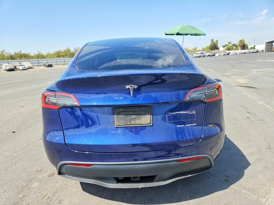 2023 TESLA MODEL Y 6