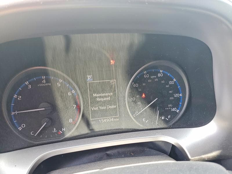 2017 TOYOTA RAV4 LE 9