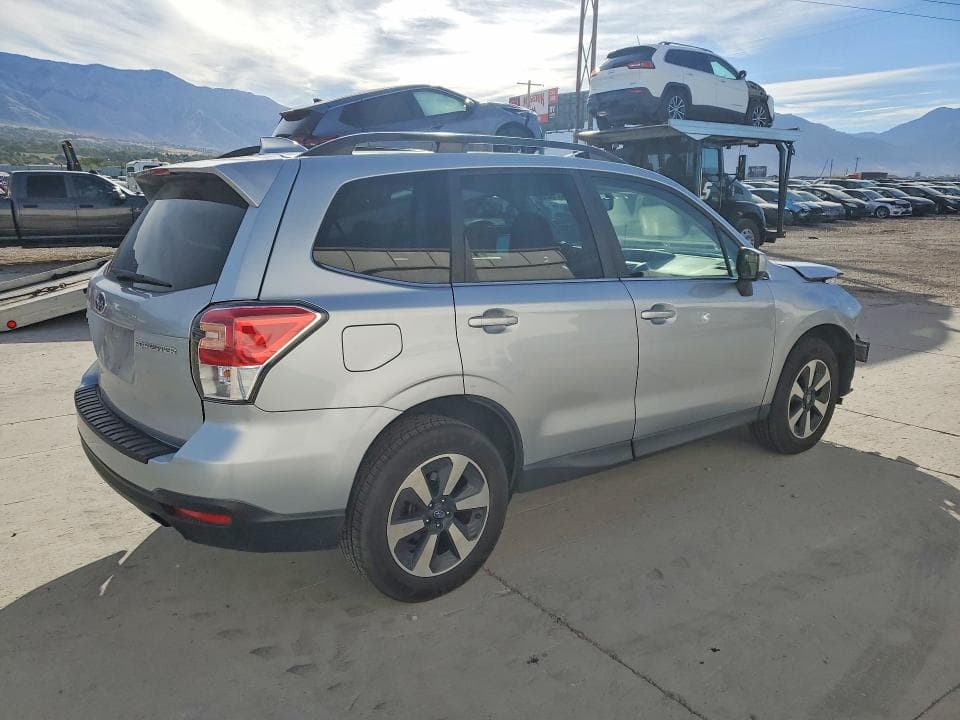 2018 SUBARU FORESTER 2.5I LIMITED 3
