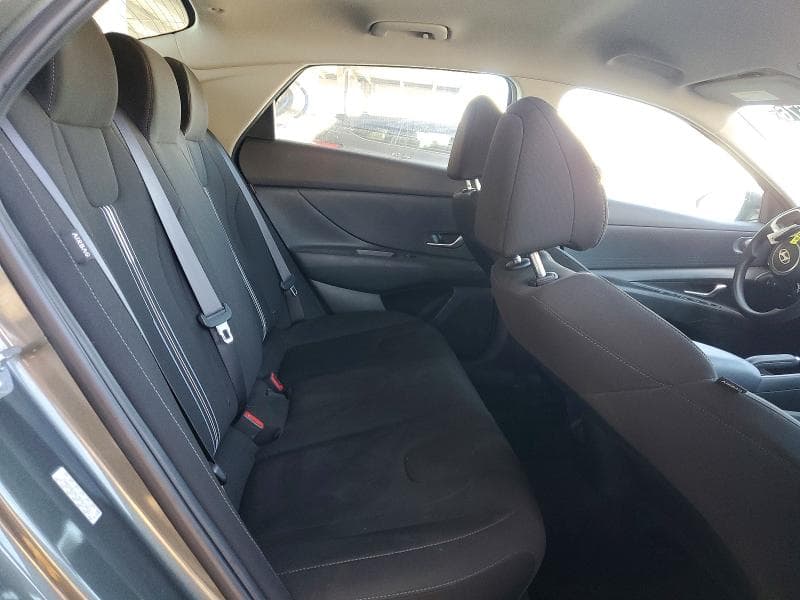 2024 HYUNDAI ELANTRA SEL 10