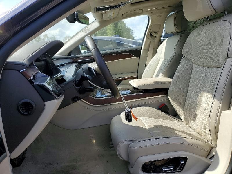 2021 AUDI A8 L 7