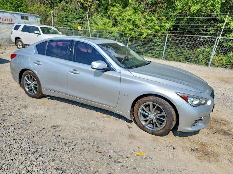 2017 INFINITI Q50 3.0T SIGNATURE EDITION 4