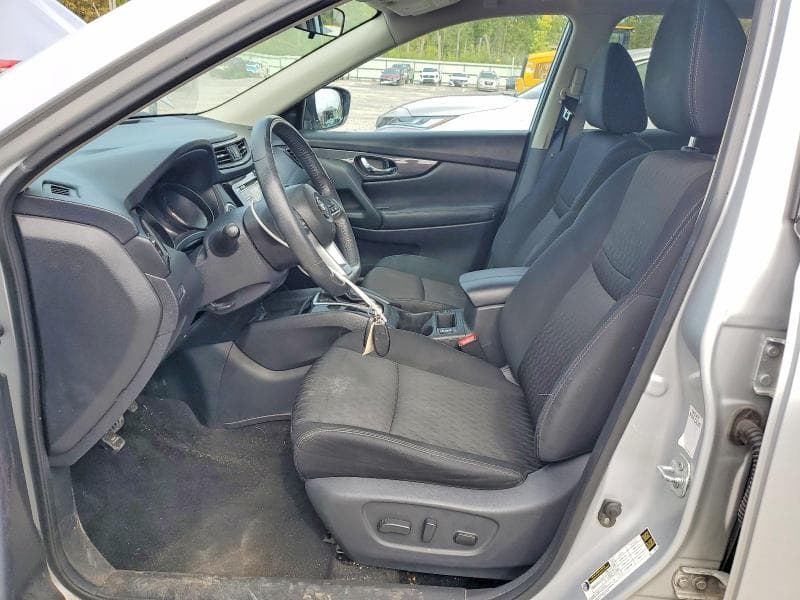 2017 NISSAN ROGUE SV 7