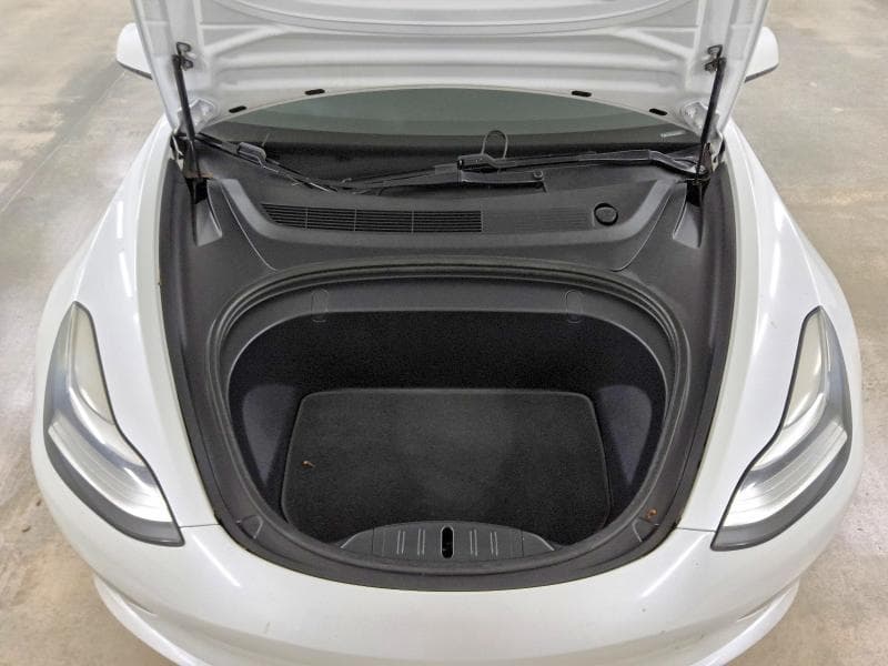 2018 TESLA MODEL 3 11
