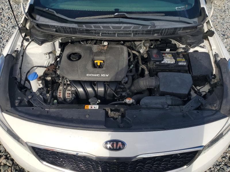 2017 KIA FORTE LX 11