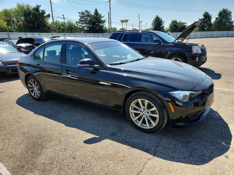 2017 BMW 320 XI 4