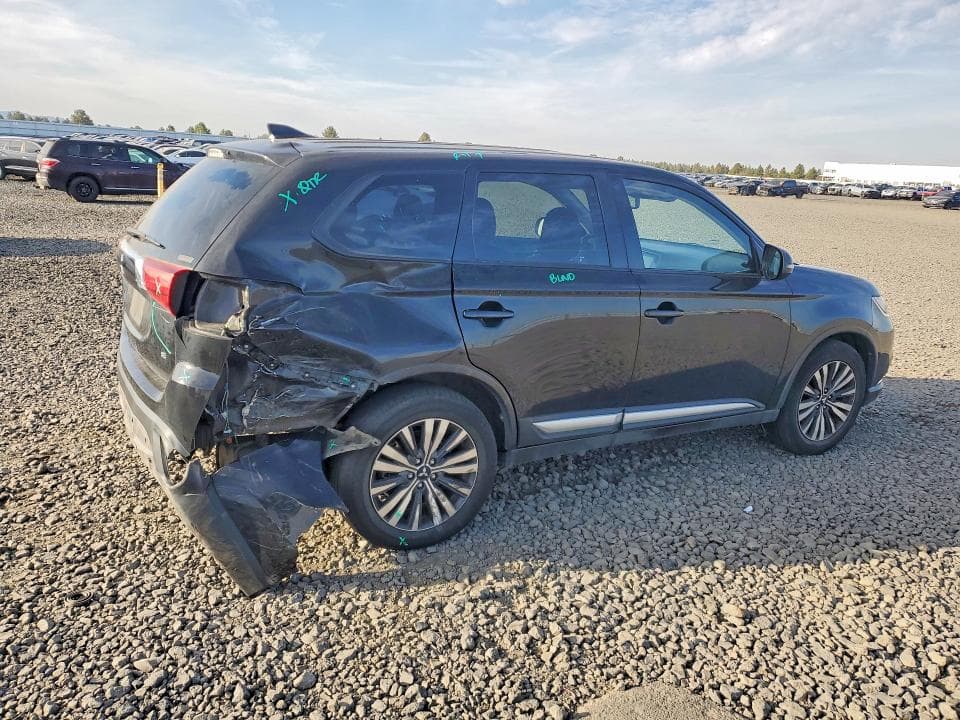 2020 MITSUBISHI OUTLANDER SE 3