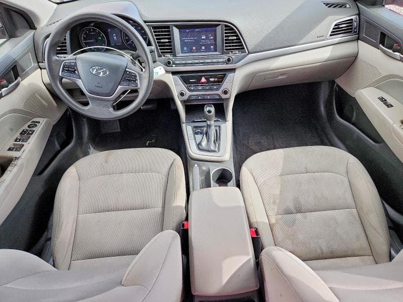 2018 HYUNDAI ELANTRA SEL 8