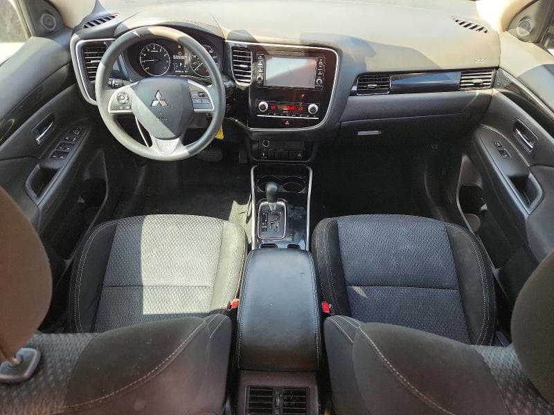 2020 MITSUBISHI OUTLANDER ES 8