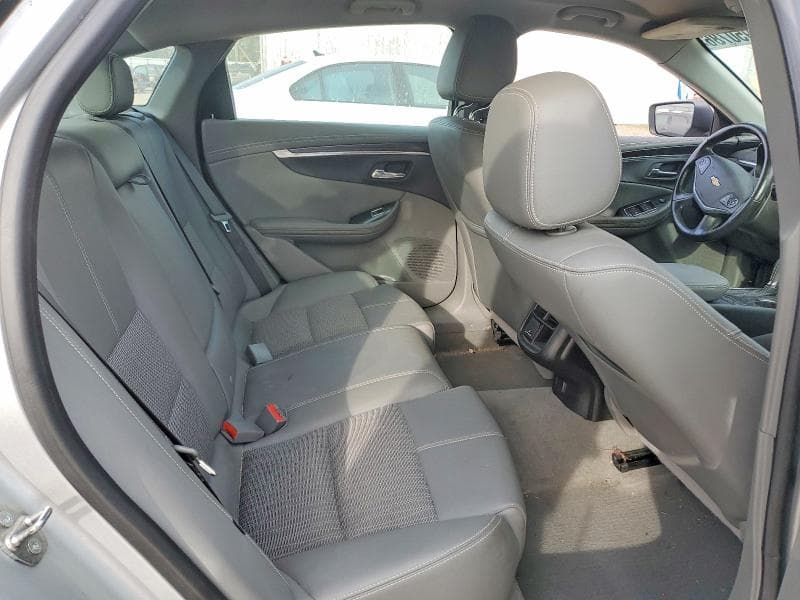 2019 CHEVROLET IMPALA LT 10