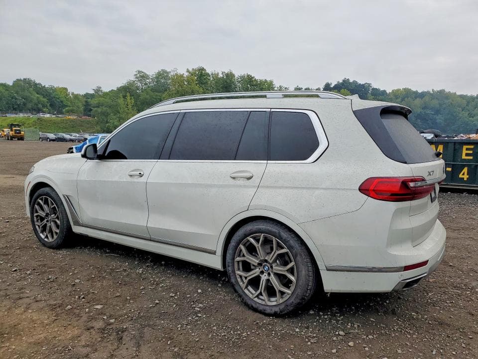 2022 BMW X7 2