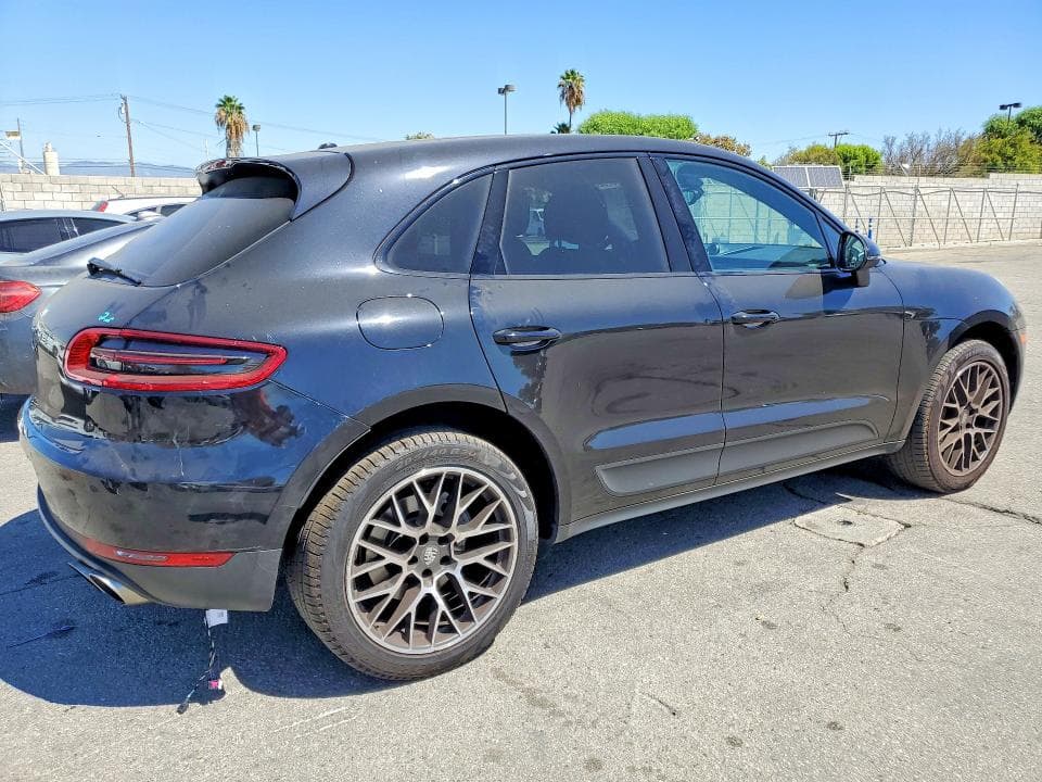 2017 PORSCHE MACAN S 3