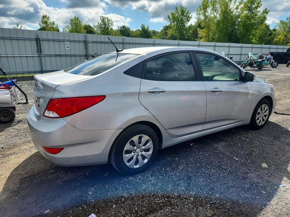 2017 HYUNDAI ACCENT SE 3