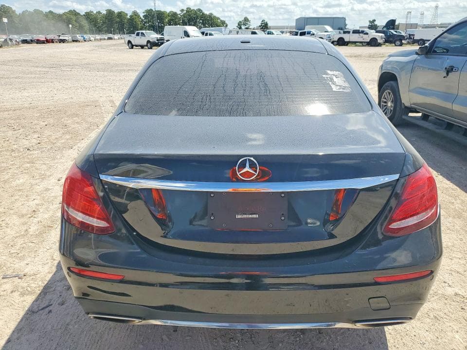 2019 MERCEDES-BENZ E 300 6