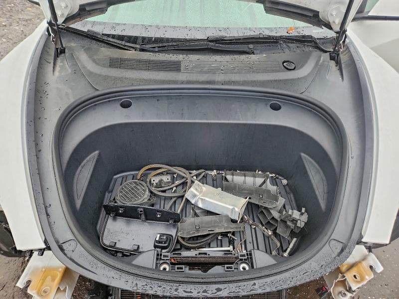 2023 TESLA MODEL 3 11
