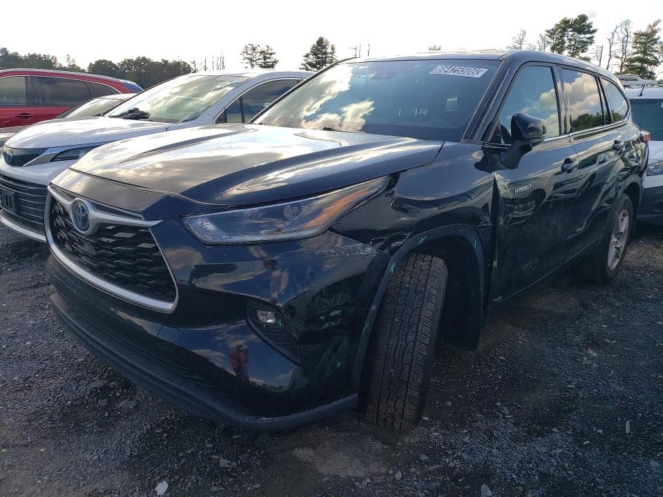 2021 TOYOTA HIGHLANDER HYBRID LE - 1