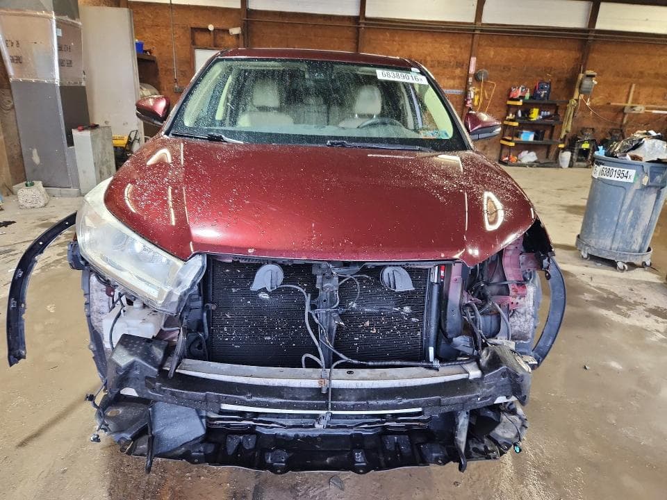 2017 TOYOTA HIGHLANDER LE PLUS 5