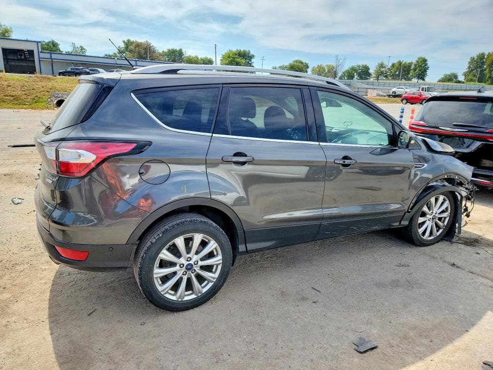 2017 FORD ESCAPE TITANIUM 3