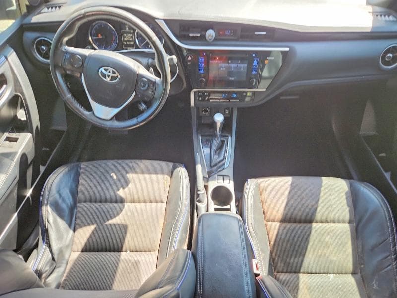 2017 TOYOTA COROLLA SE 8