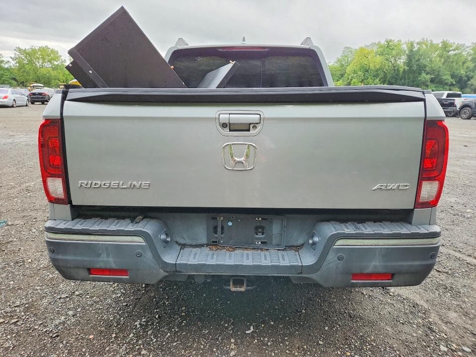2017 HONDA RIDGELINE RTL 6