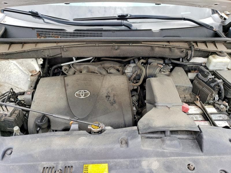 2017 TOYOTA HIGHLANDER XLE 11