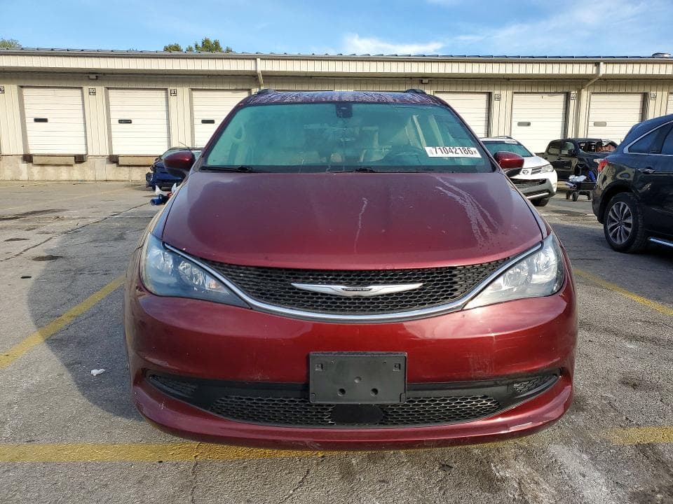 2021 CHRYSLER VOYAGER LXI 5