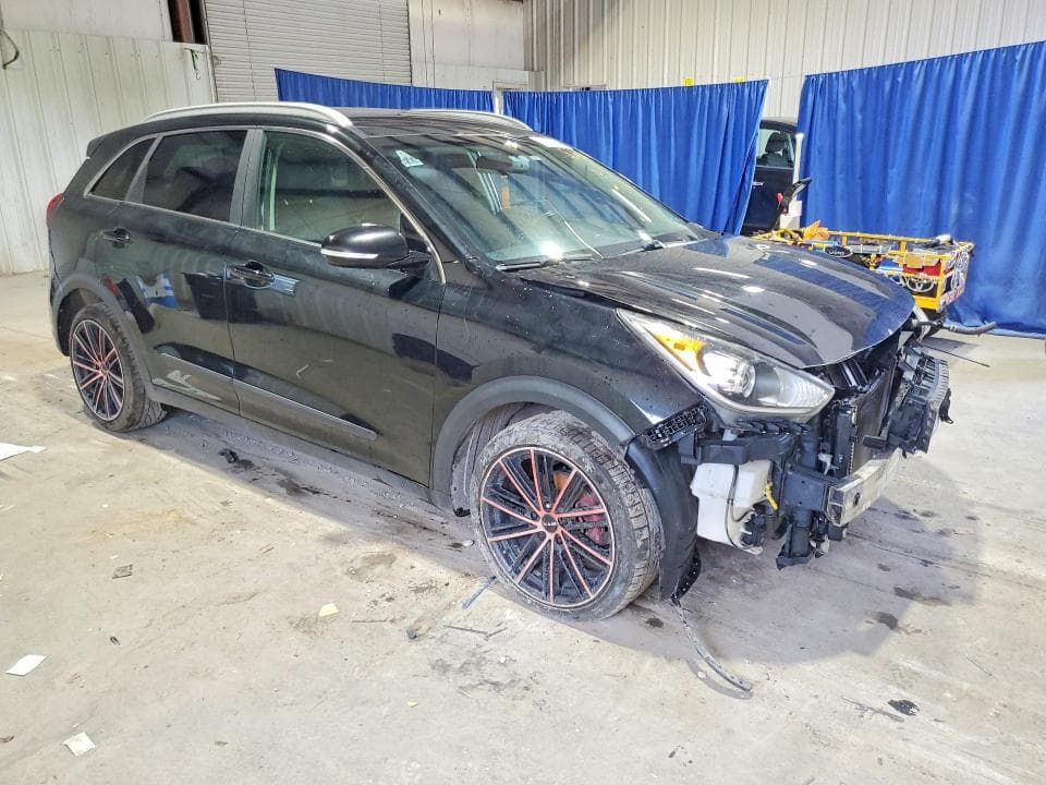 2019 KIA NIRO EX 4