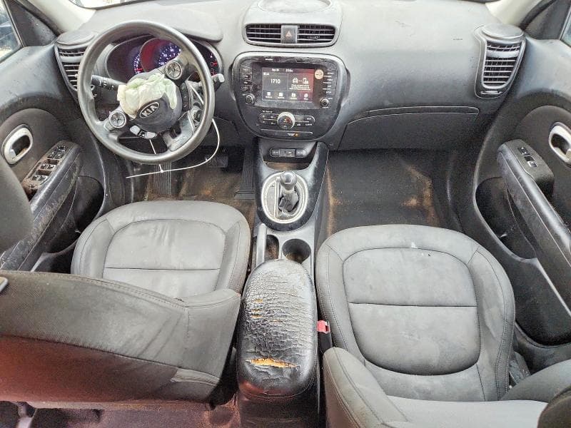 2018 KIA SOUL + 8