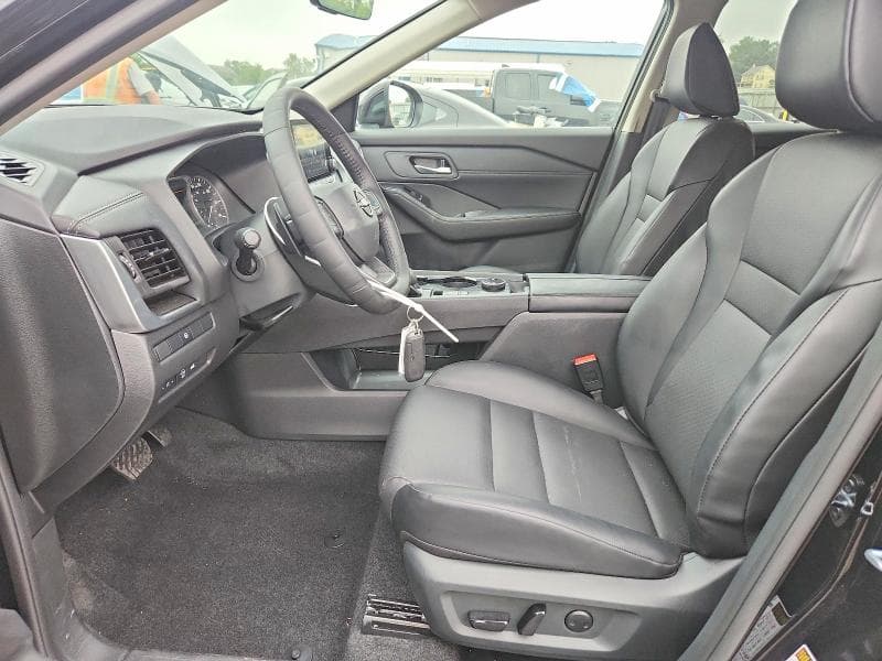 2026 NISSAN ROGUE DARK ARMOR 7