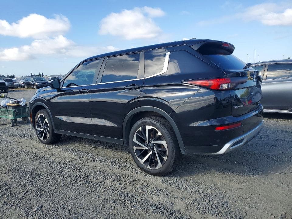 2022 MITSUBISHI OUTLANDER SE 2