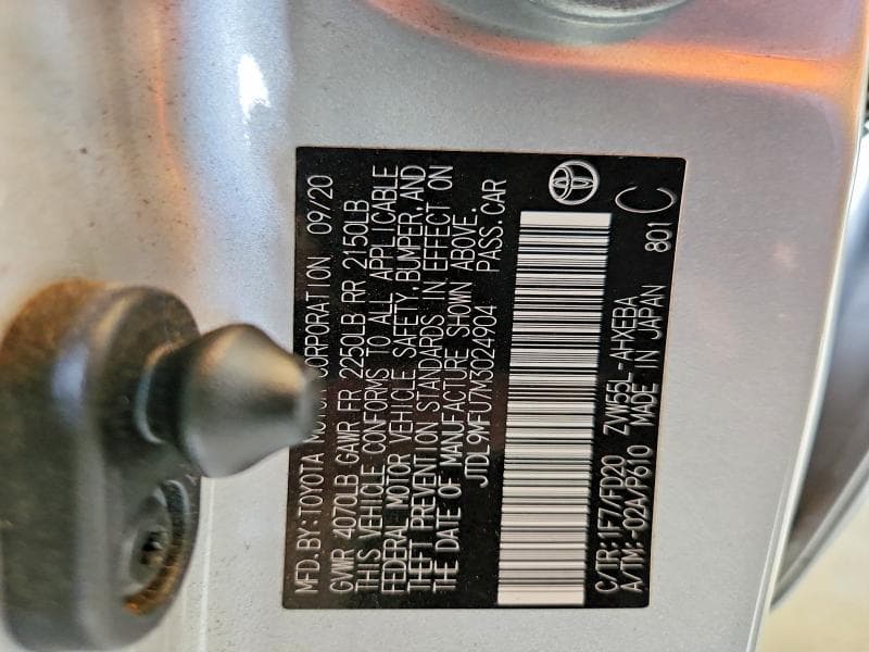 2021 TOYOTA PRIUS LE AWD-E 12