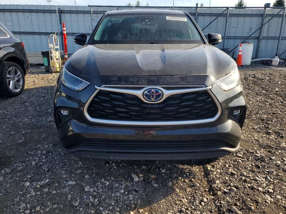 2021 TOYOTA HIGHLANDER HYBRID LE 5