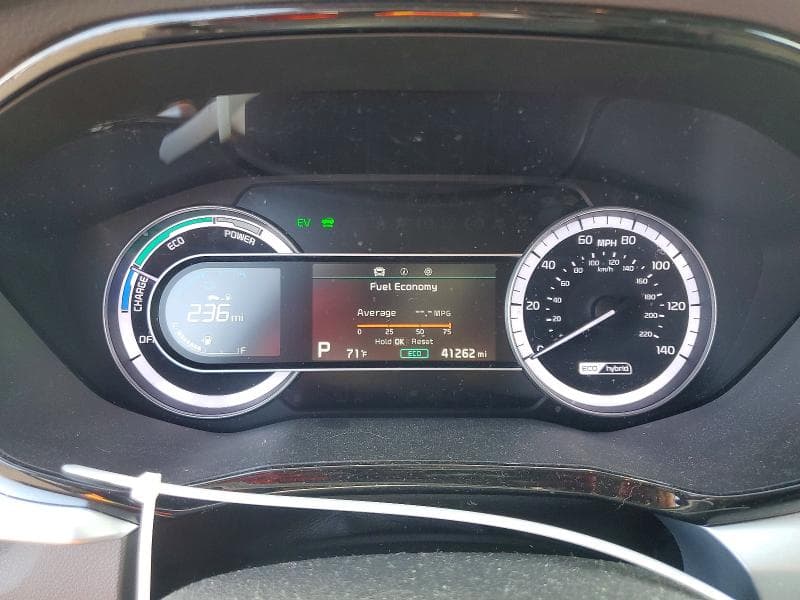 2022 KIA NIRO LX 9
