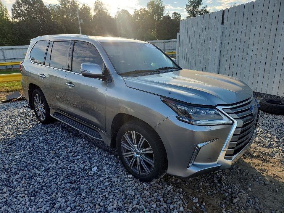 2017 LEXUS LX 570 4