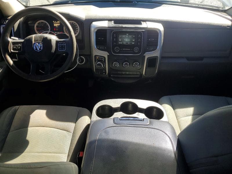 2017 RAM 1500 SLT 8