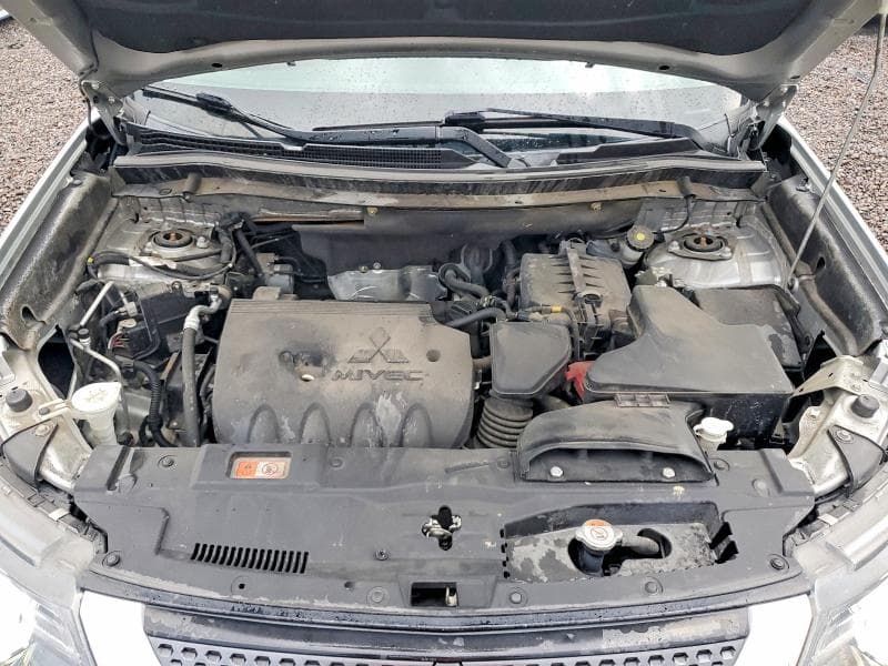 2019 MITSUBISHI OUTLANDER SE 12