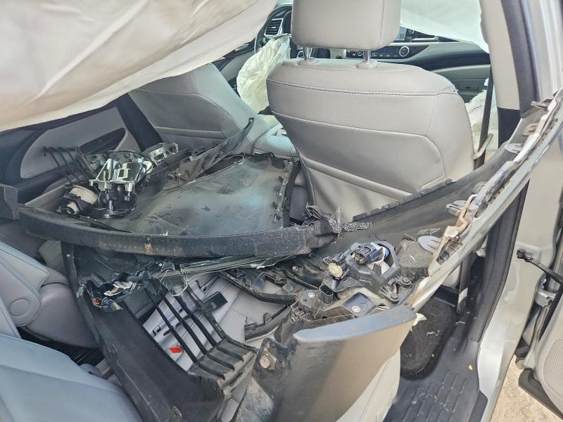 2018 TOYOTA HIGHLANDER XLE 13