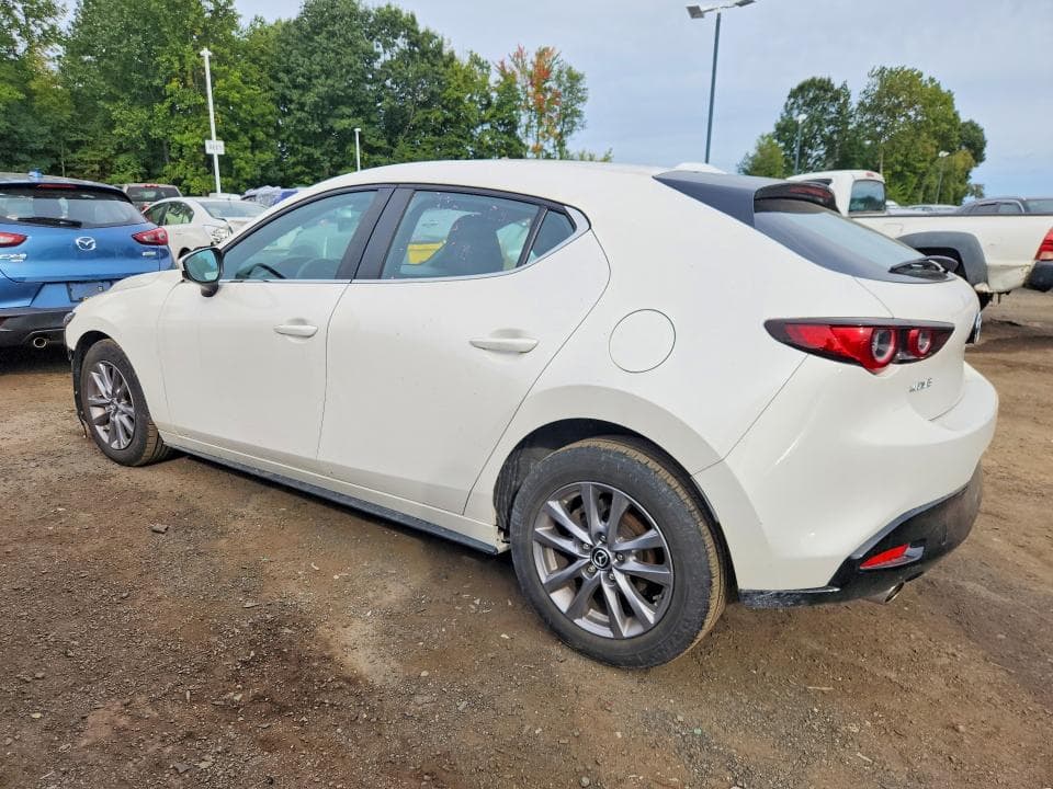 2022 MAZDA 3 2