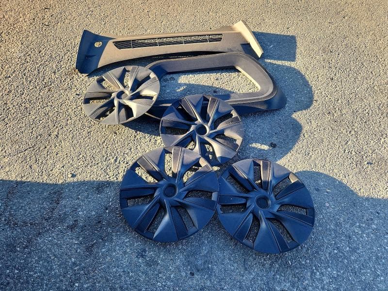 2025 TESLA MODEL Y 13