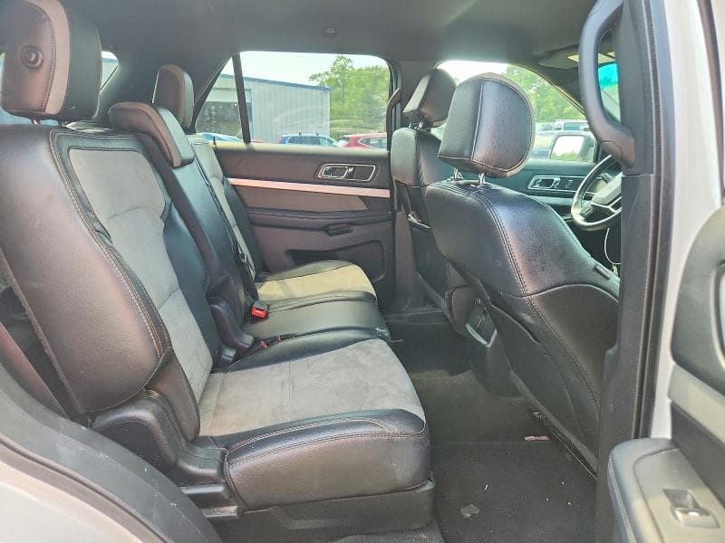 2017 FORD EXPLORER XLT 11