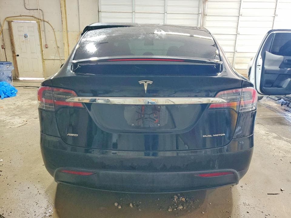 2019 TESLA MODEL X 6