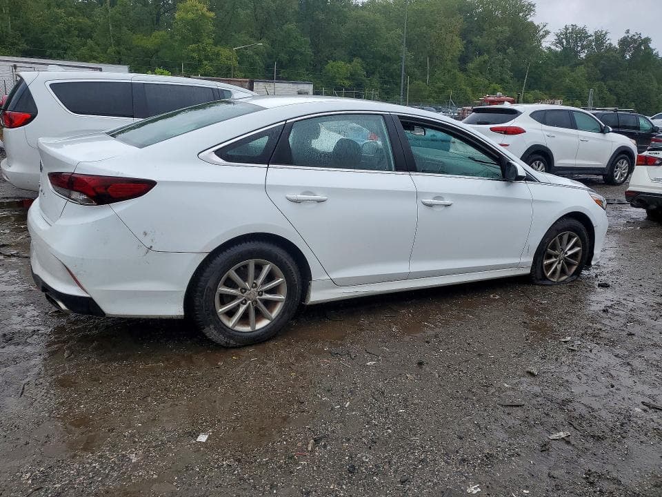 2018 HYUNDAI SONATA SE 3