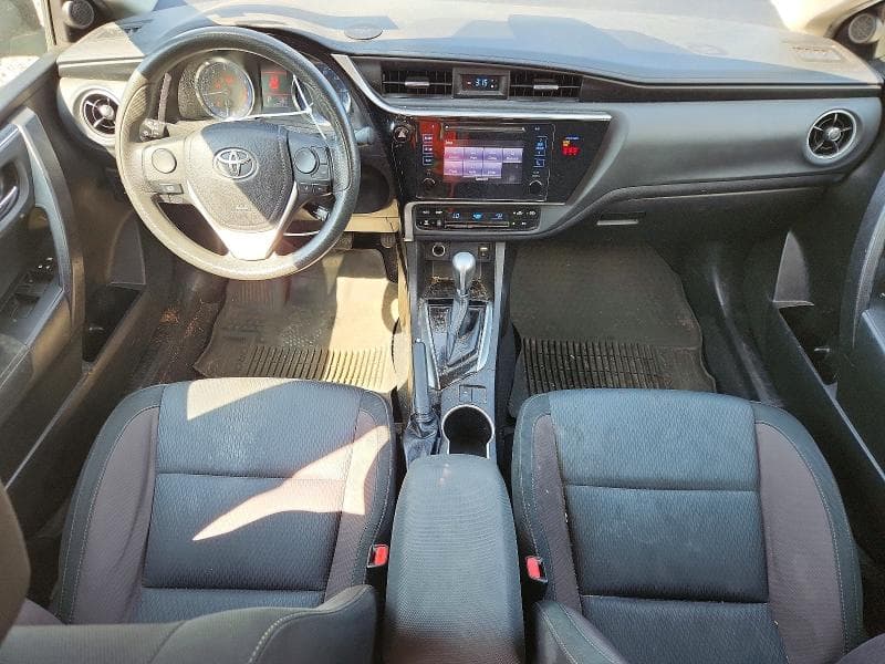 2019 TOYOTA COROLLA LE 8